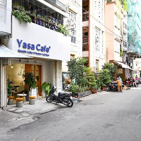Huyen Homestay Хошимин Экстерьер фото