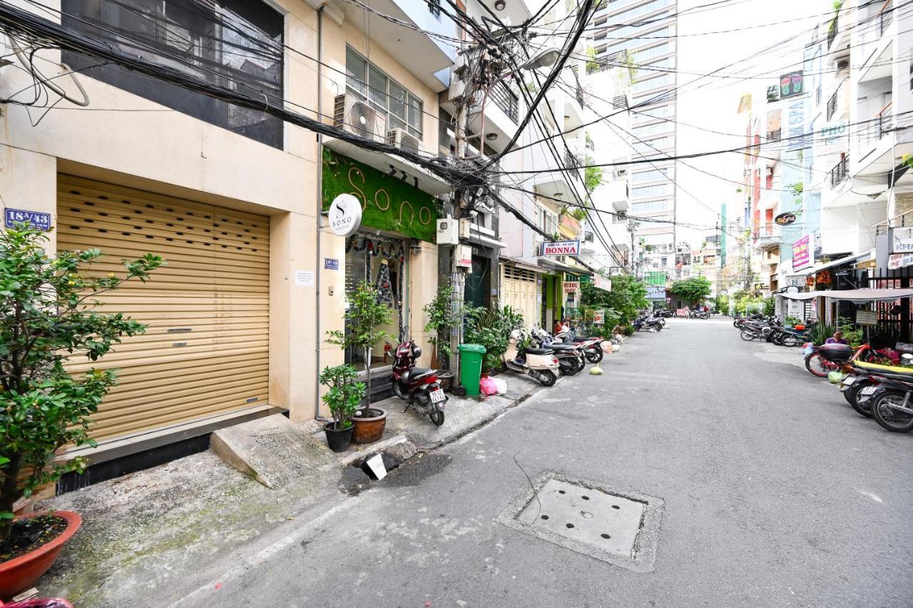 Huyen Homestay Хошимин Экстерьер фото