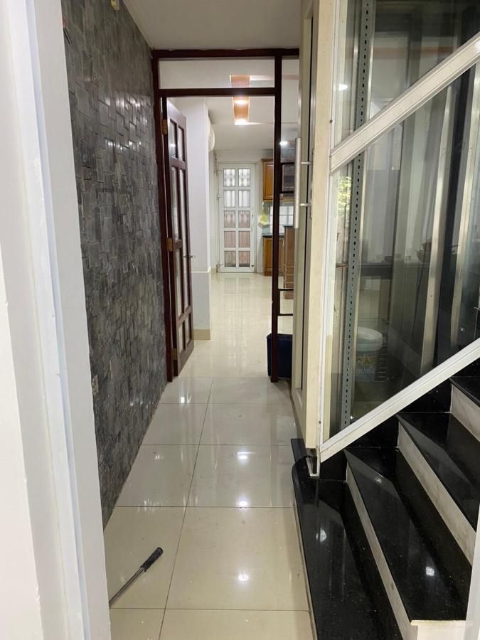 Huyen Homestay Хошимин Экстерьер фото